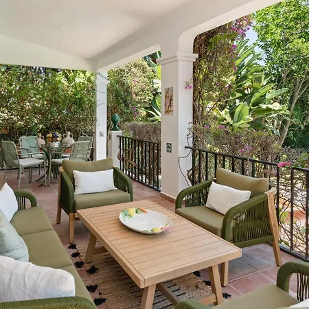 Sophora, Luxury Getaway In Prime Location Near Puerto Banus With Heated Pool ماربيا