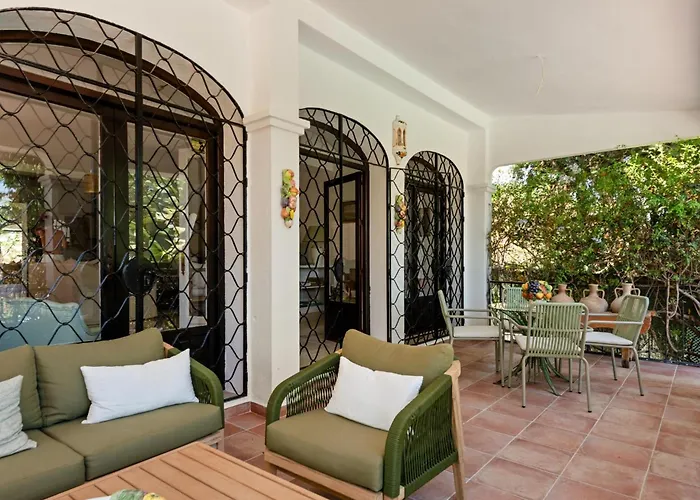 Willa Sophora, Luxury Getaway In Prime Location Near Puerto Banus With Heated Pool *