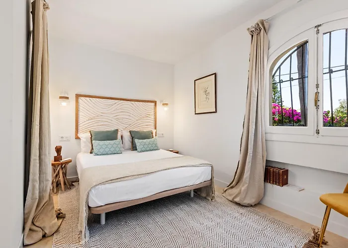 Villa Sophora - 5 Minutes From Puerto Banus *