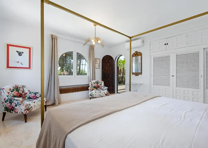 Villa Sophora - 5 Minutes From Puerto Banus Marbella