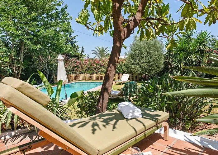 Willa Sophora, Luxury Getaway In Prime Location Near Puerto Banus With Heated Pool