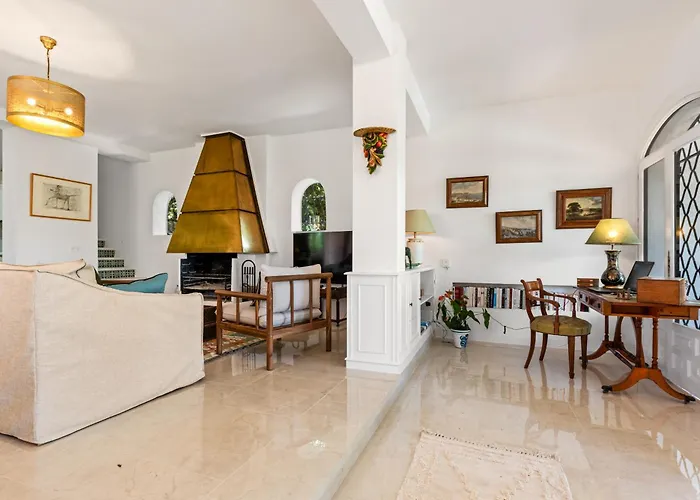 Villa Sophora - 5 Minutes From Puerto Banus ヴィラ *
