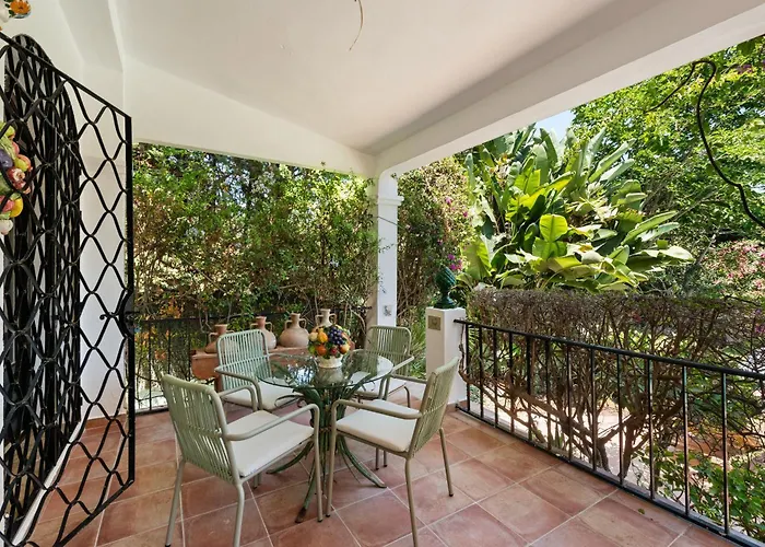 Villa Sophora - 5 Minutes From Puerto Banus *